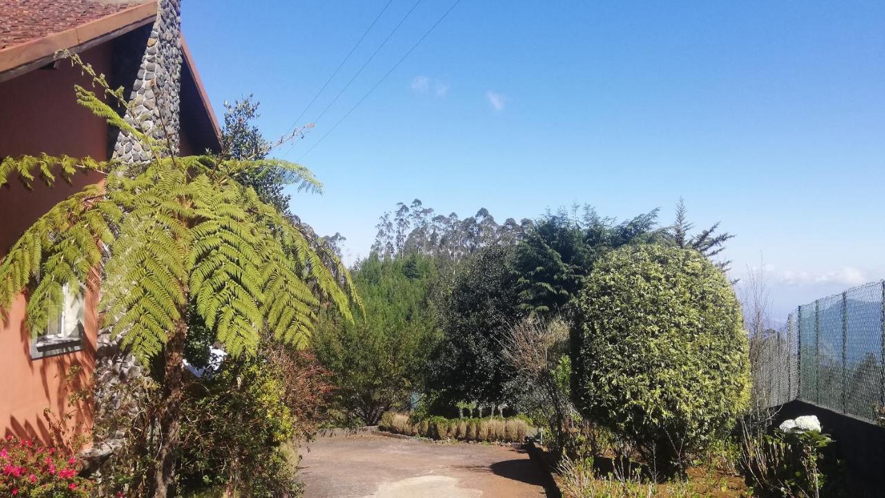 סנטנה Chalet Pico Das Pedras מראה חיצוני תמונה