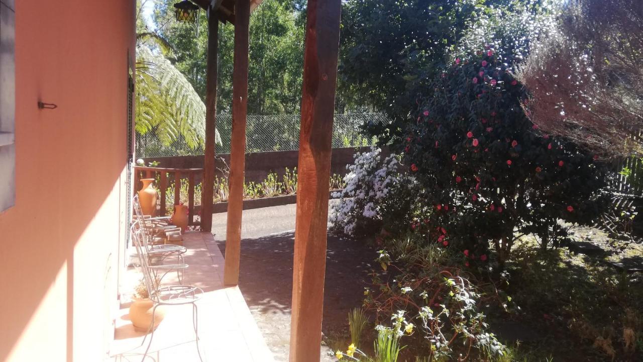 סנטנה Chalet Pico Das Pedras מראה חיצוני תמונה