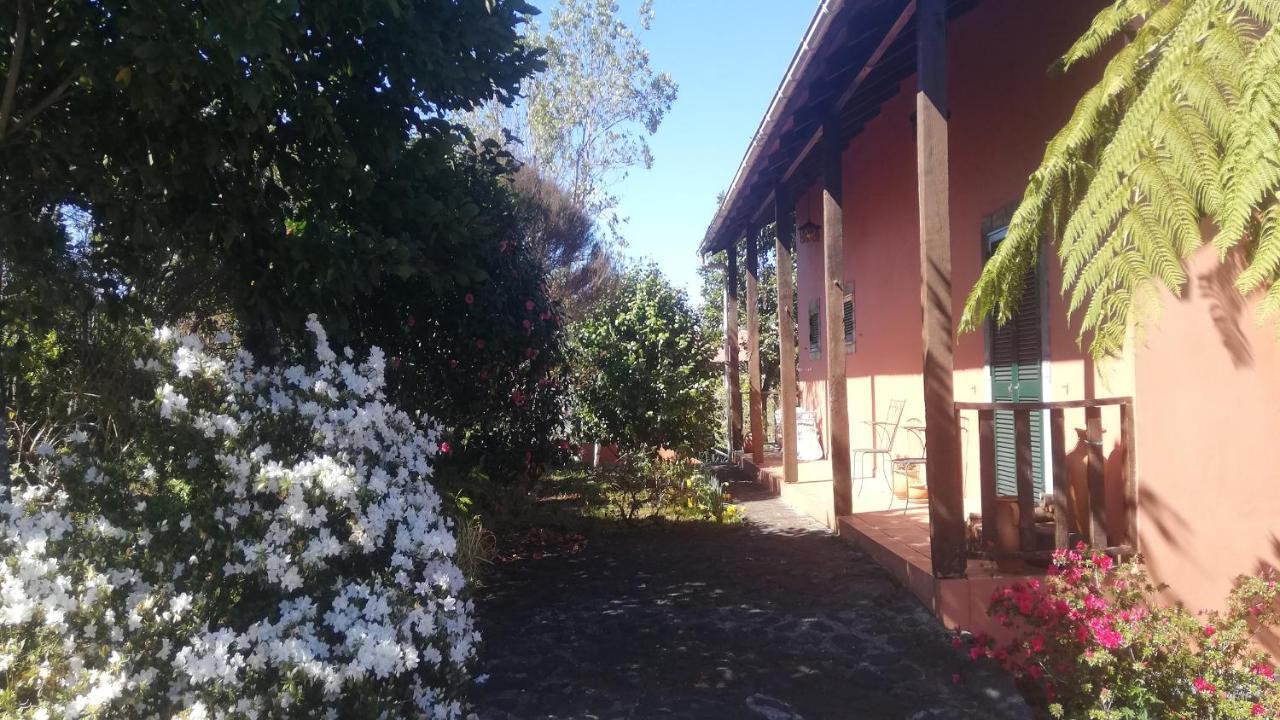 סנטנה Chalet Pico Das Pedras מראה חיצוני תמונה