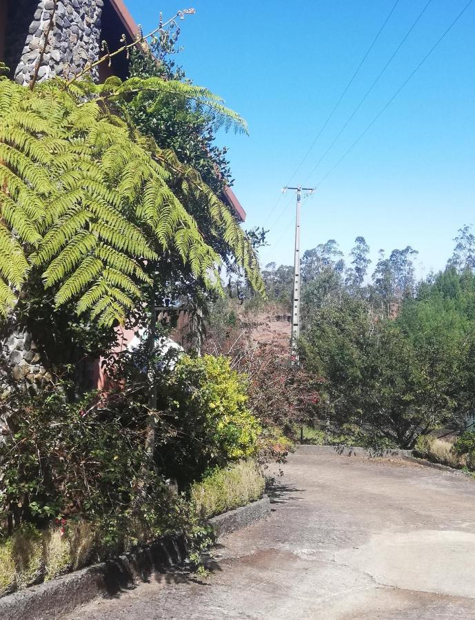 סנטנה Chalet Pico Das Pedras מראה חיצוני תמונה