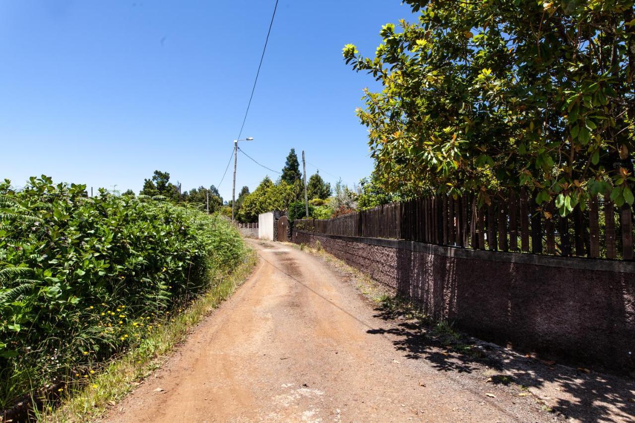 סנטנה Chalet Pico Das Pedras מראה חיצוני תמונה