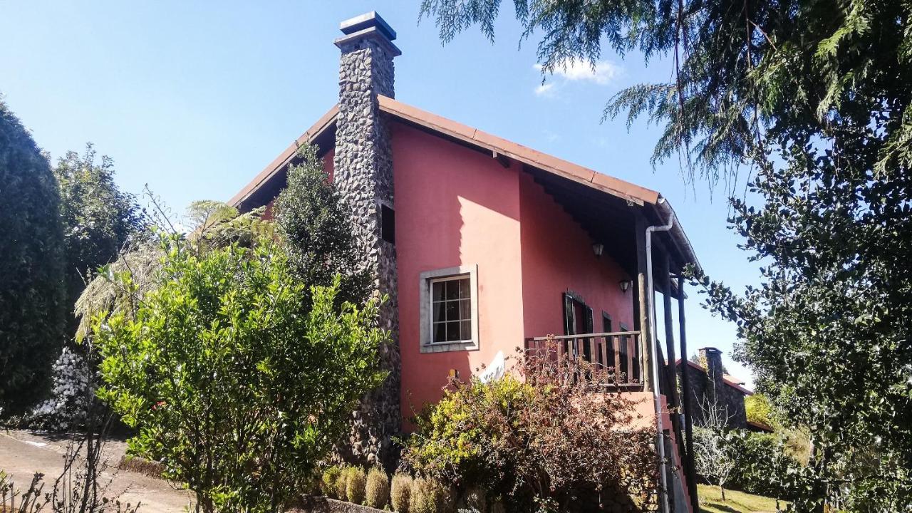 סנטנה Chalet Pico Das Pedras מראה חיצוני תמונה